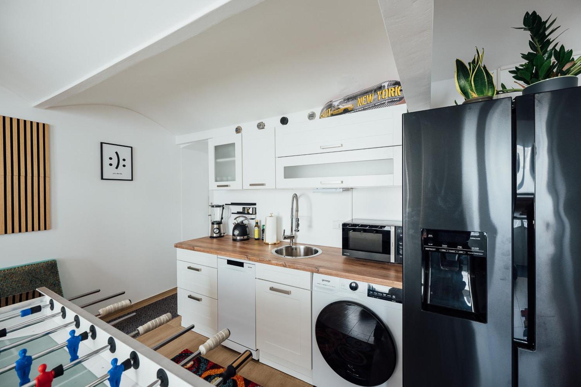 The Garage No.6 Apartment เวียนนา ภายนอก รูปภาพ